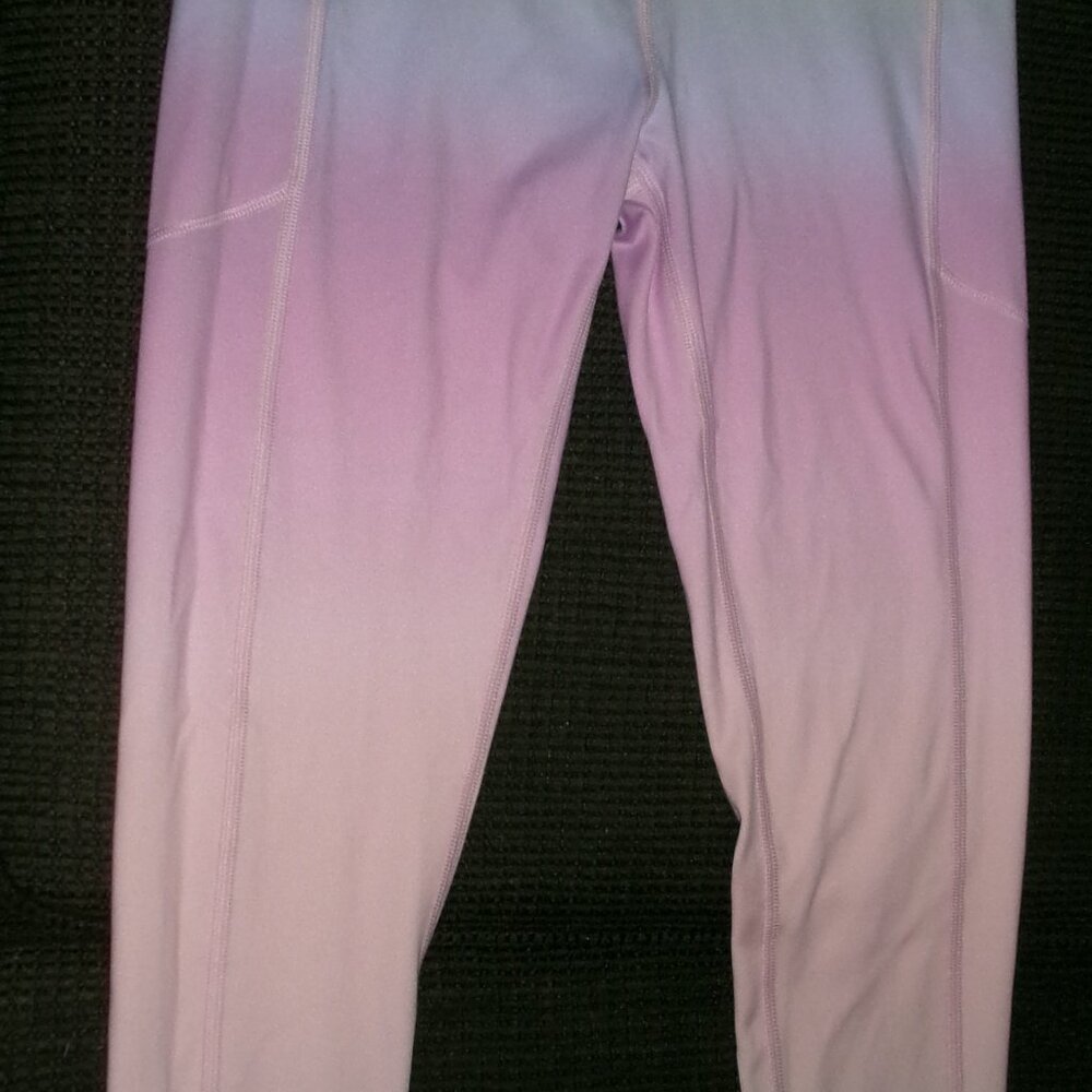 Victoria's Secret Pastel Workout Pant Size 4 Used